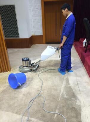 1566352943488841.jpg 地毯清洗.jpg